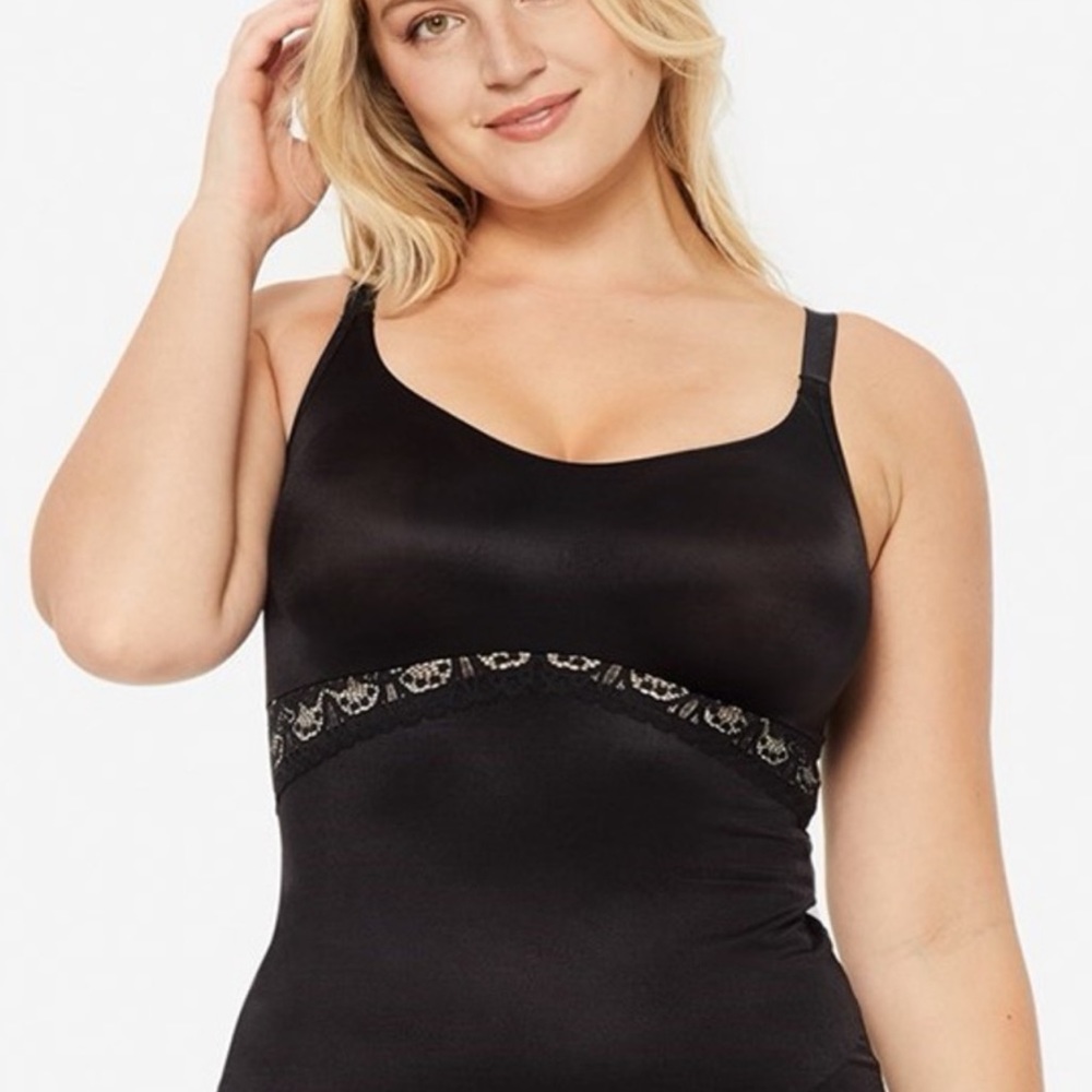 Ruby Ribbon Lace Cami - Picture 2 of 6